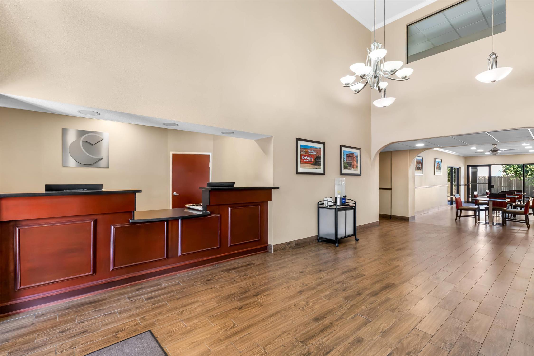 Comfort Inn Corsicana East 14/50