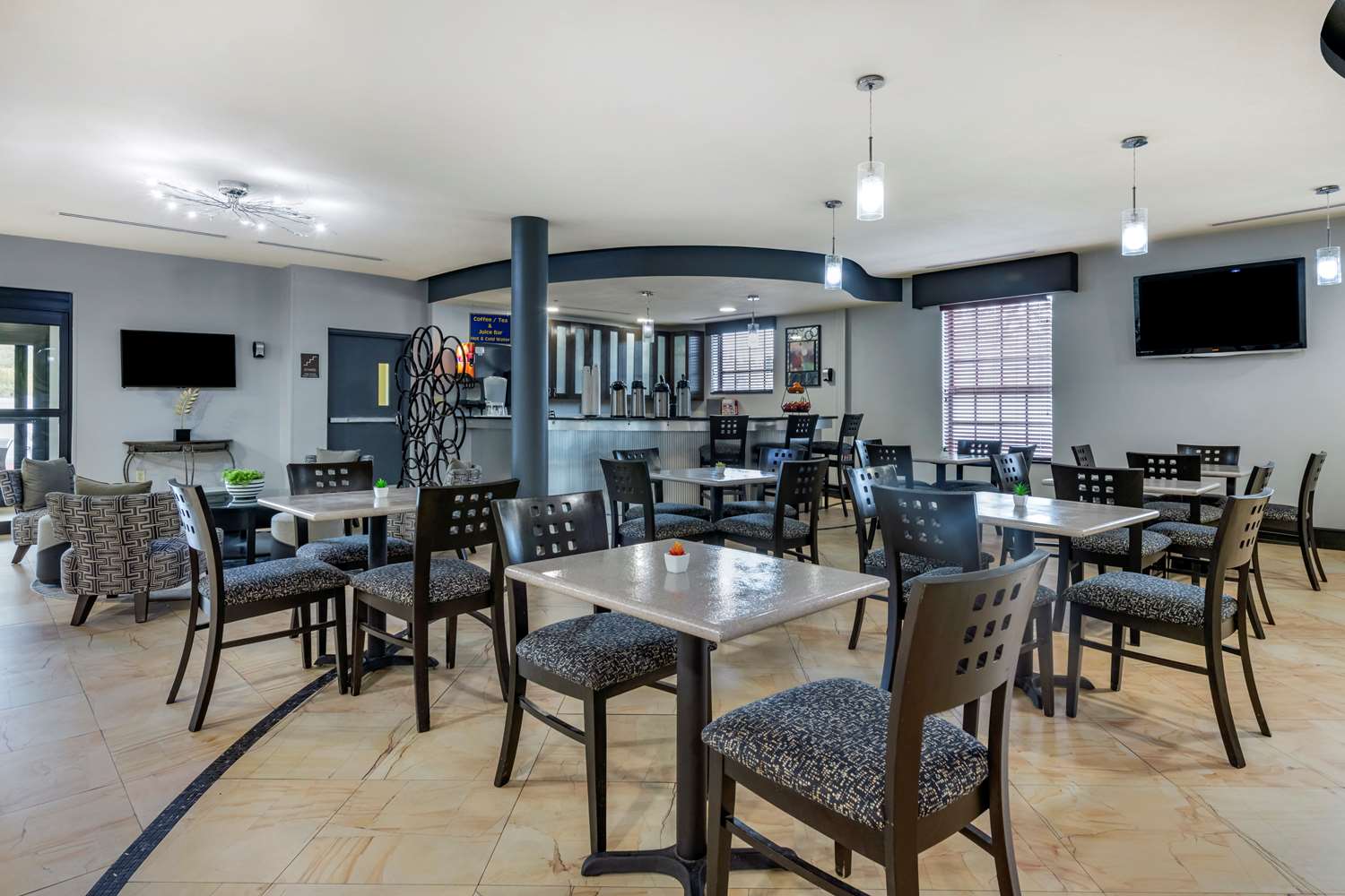 Best Western Plus Bradenton Gateway Hotel 21/29