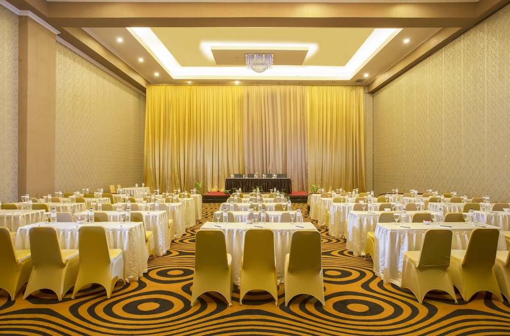 Swiss-Belhotel Merauke 30/38