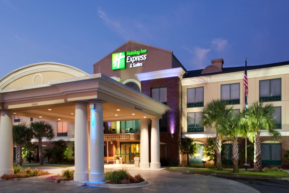 Holiday Inn Express and Suites Florence I-95 and I-20 Civic Ctr, an IHG Hotel 1/70
