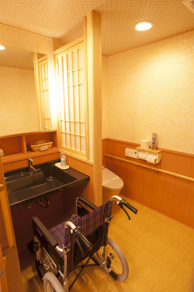 Matsui Honkan Ryokan 64/67