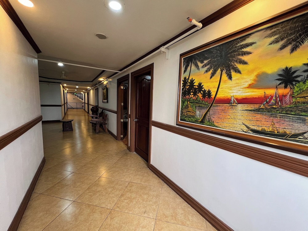 Rossa Hotel 28/50