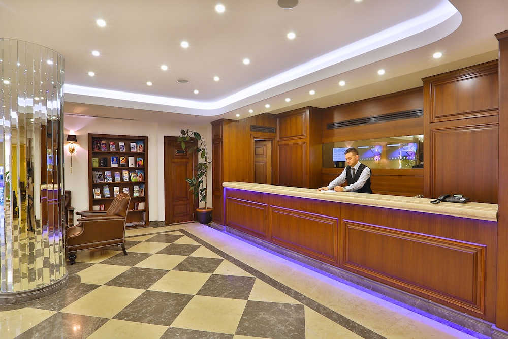 Aspen Hotel Istanbul 9/68