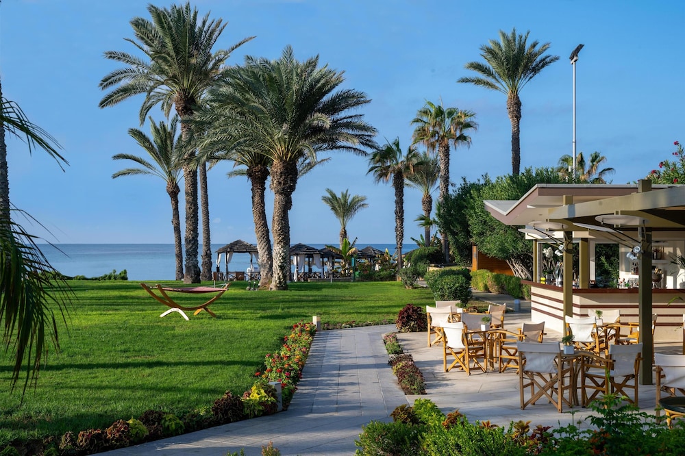Constantinou Bros Asimina Suites Hotel 44/47
