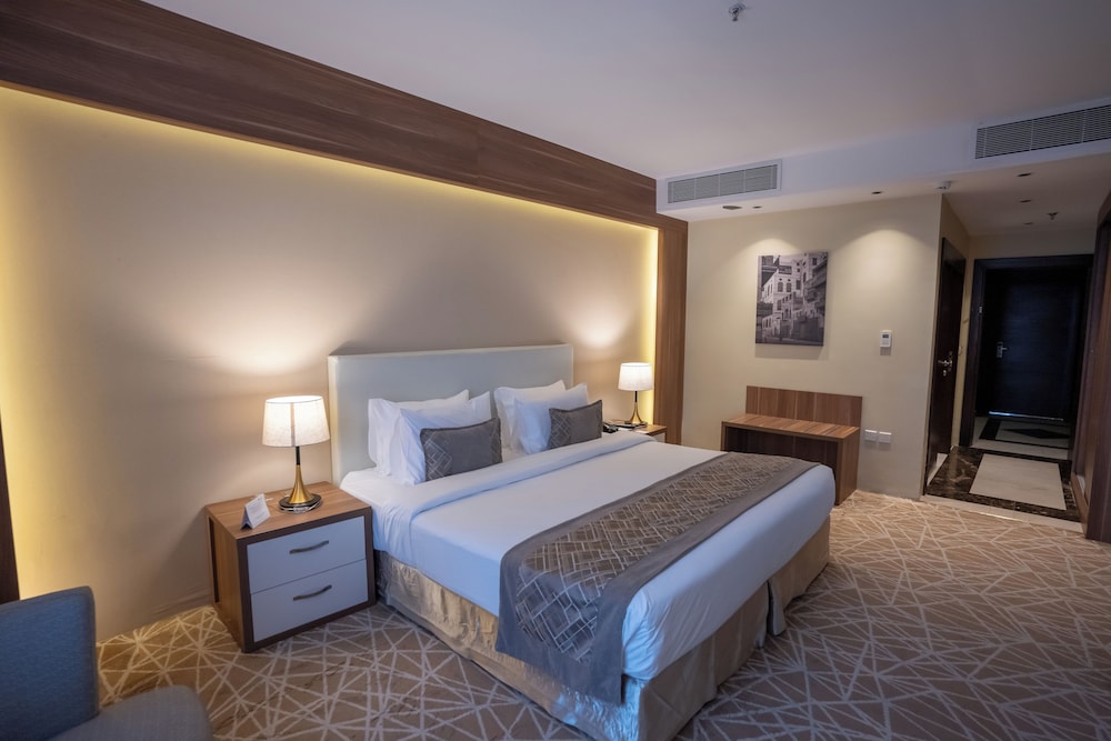 العنوان فندق الحمراء(Rosemond Alhamra (EX.Address Al Hamra)) 7/43