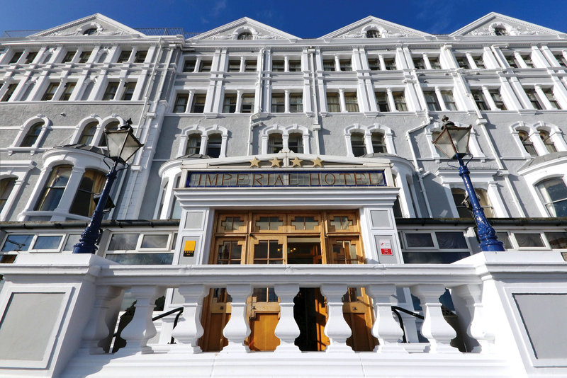 IMPERIAL HOTEL 2/81