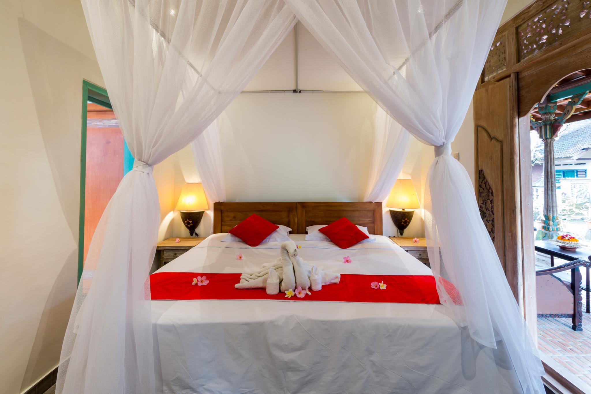 Balinese, Bungalow