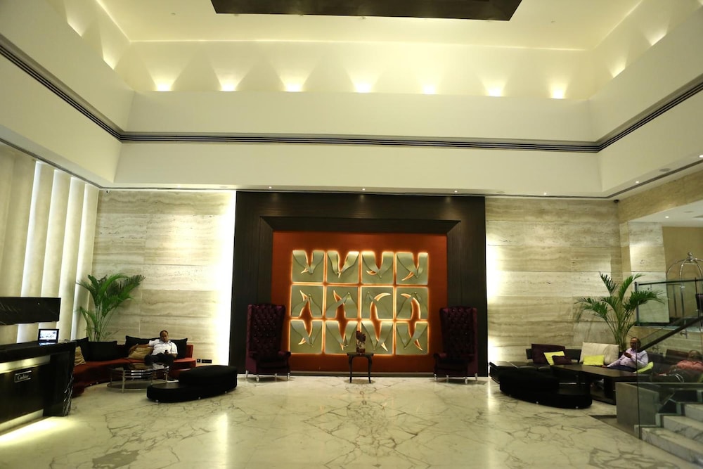 The Landmark Hotel 3/49