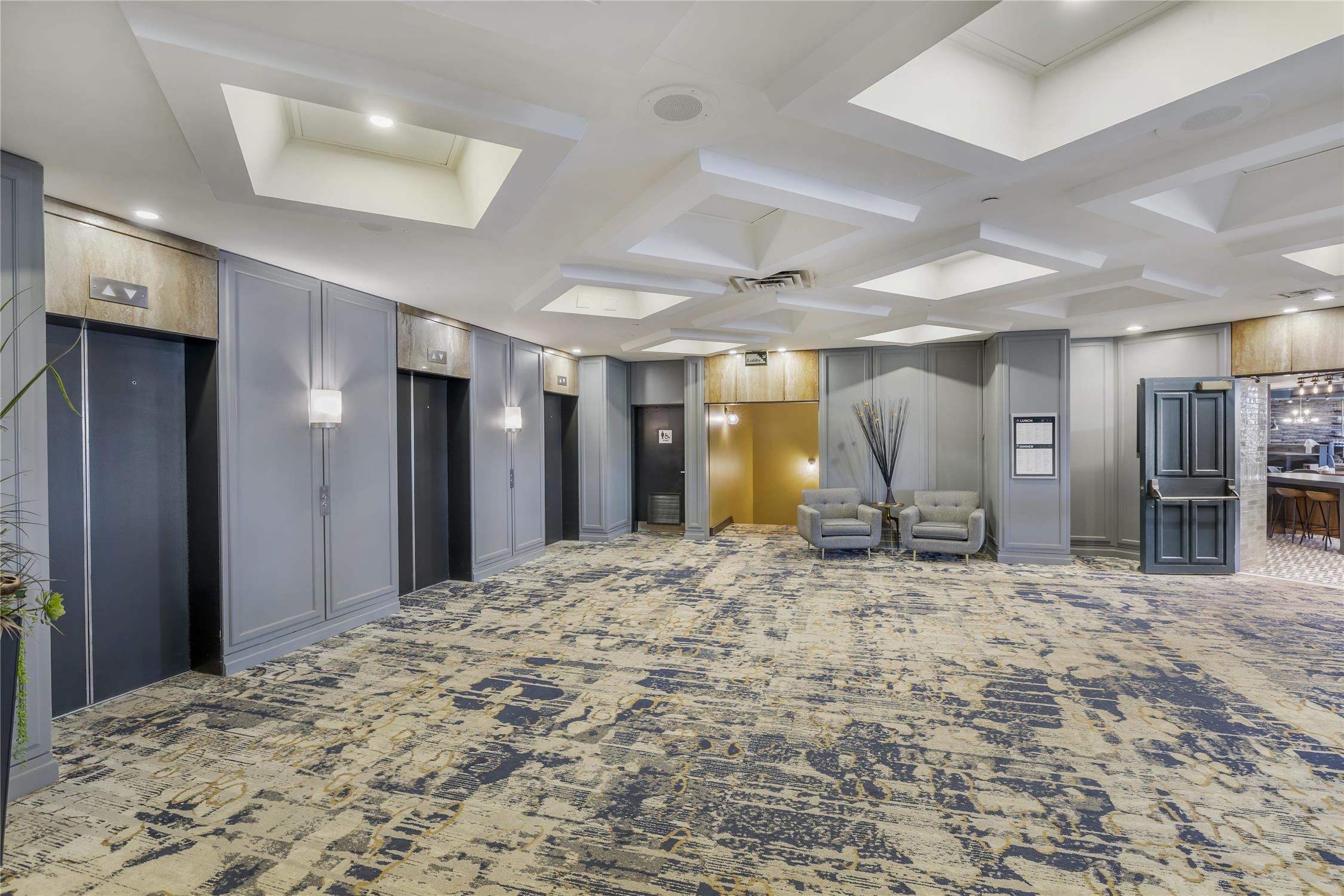 Best Western Plus Waterfront Hotel 59/63