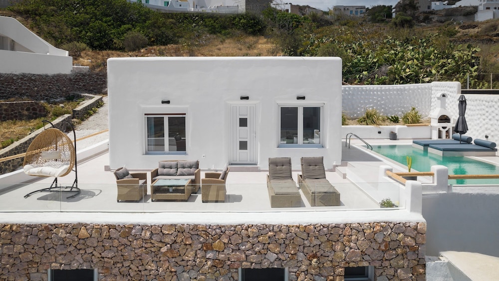 Dream Villa 4/50