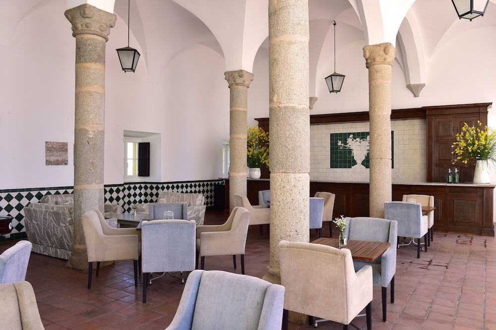 Pousada Convento Evora Historic Hotel 48/59