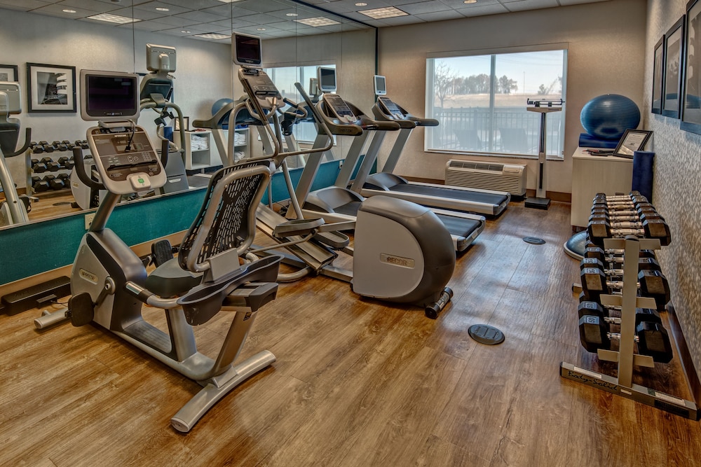 Holiday Inn Express Hotel And Suites Jackson Northeast 36/55