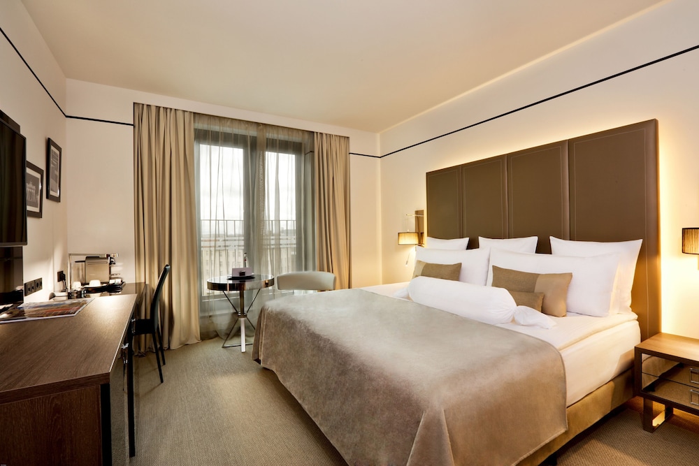 Melia Berlin 9/70
