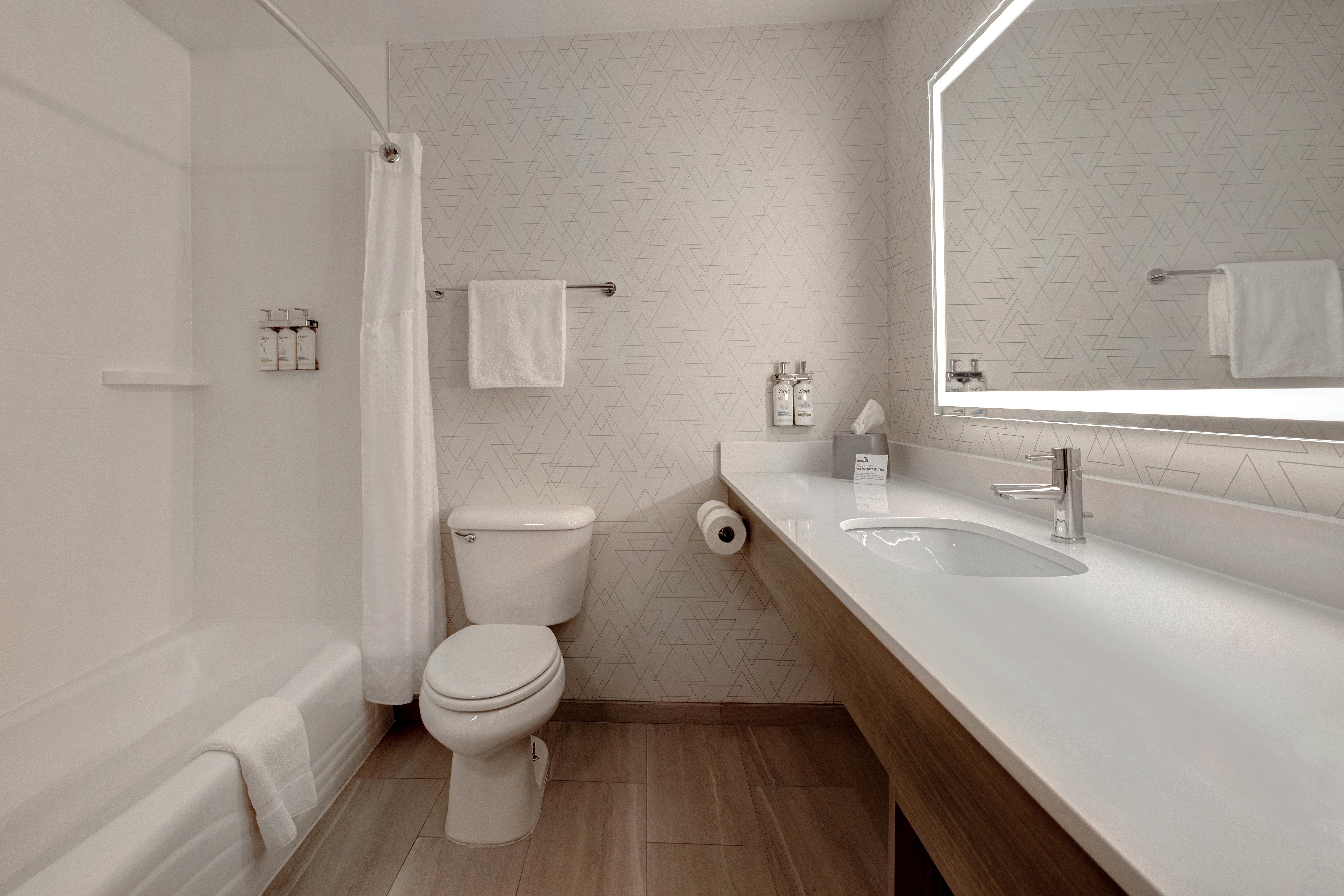 جناح بسرير كوين، Holiday Inn Express Suites Moab 4/5