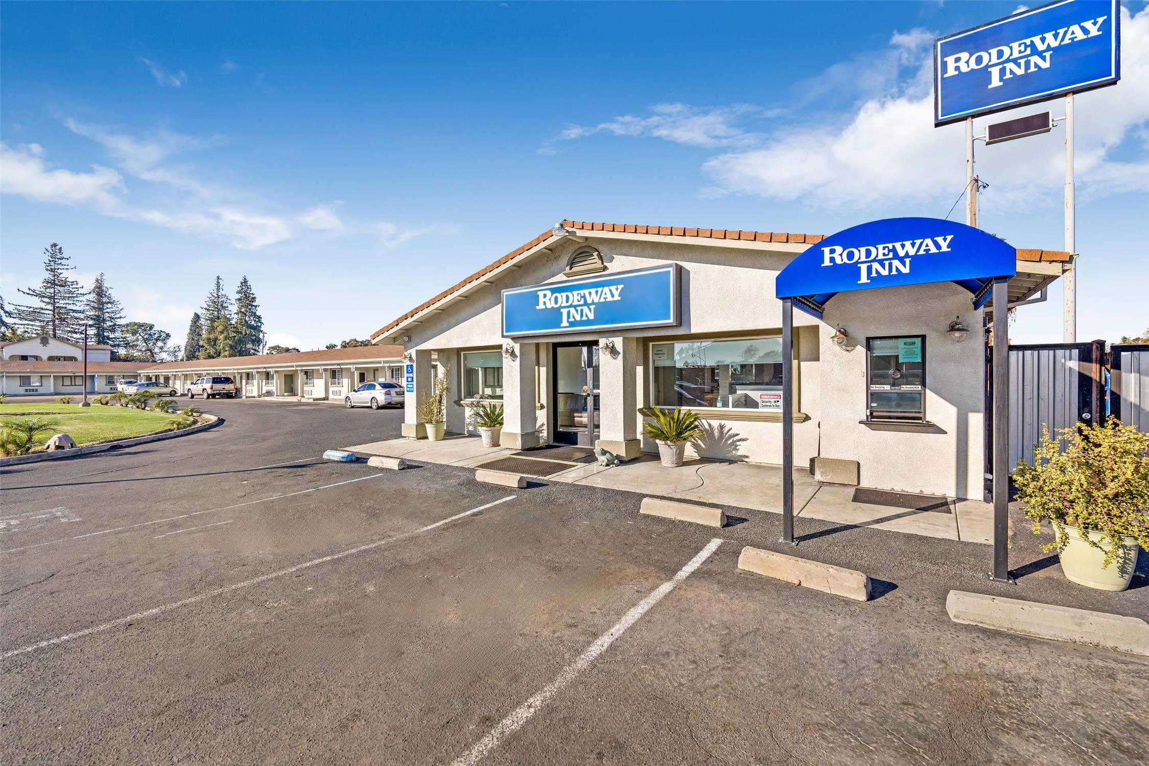 Rodeway Inn Stockton Highway 99 14/17