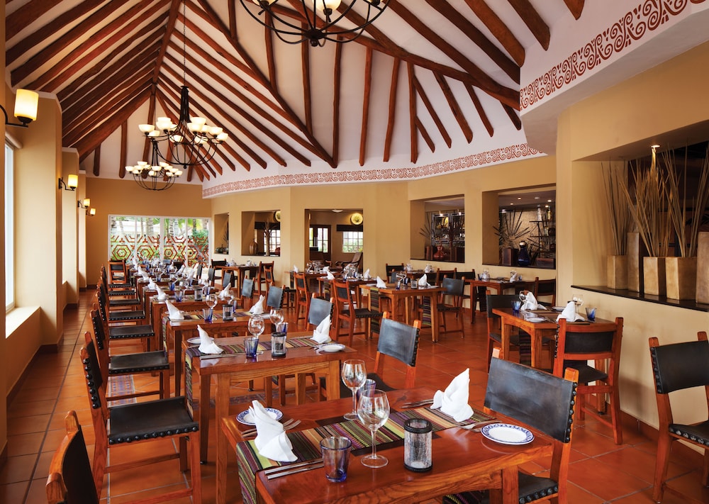 El Dorado Seaside Suites Oceanfront, All & More Inclusive - Adults Only 29/50