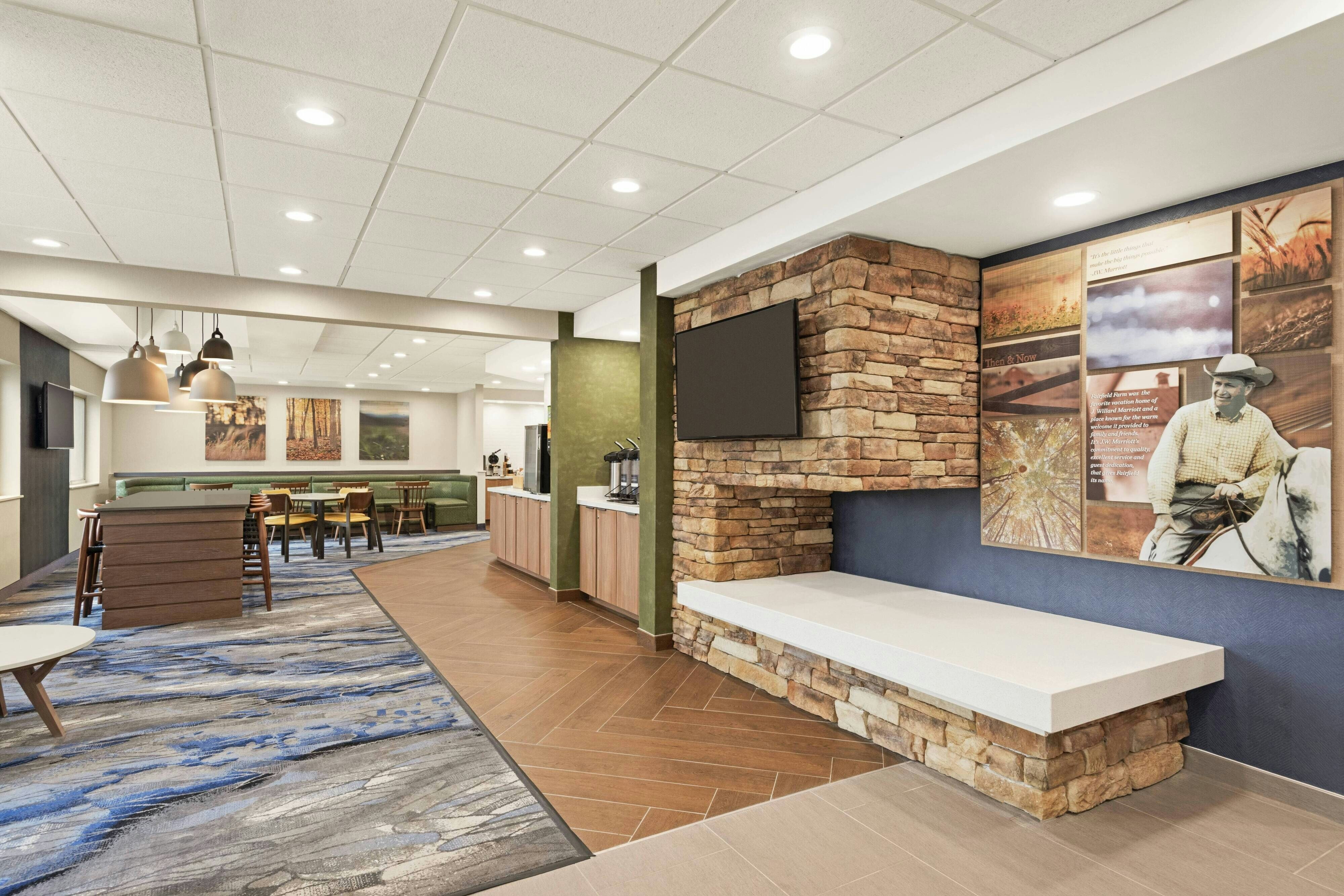 Fairfield Inn Warren Niles 3/9