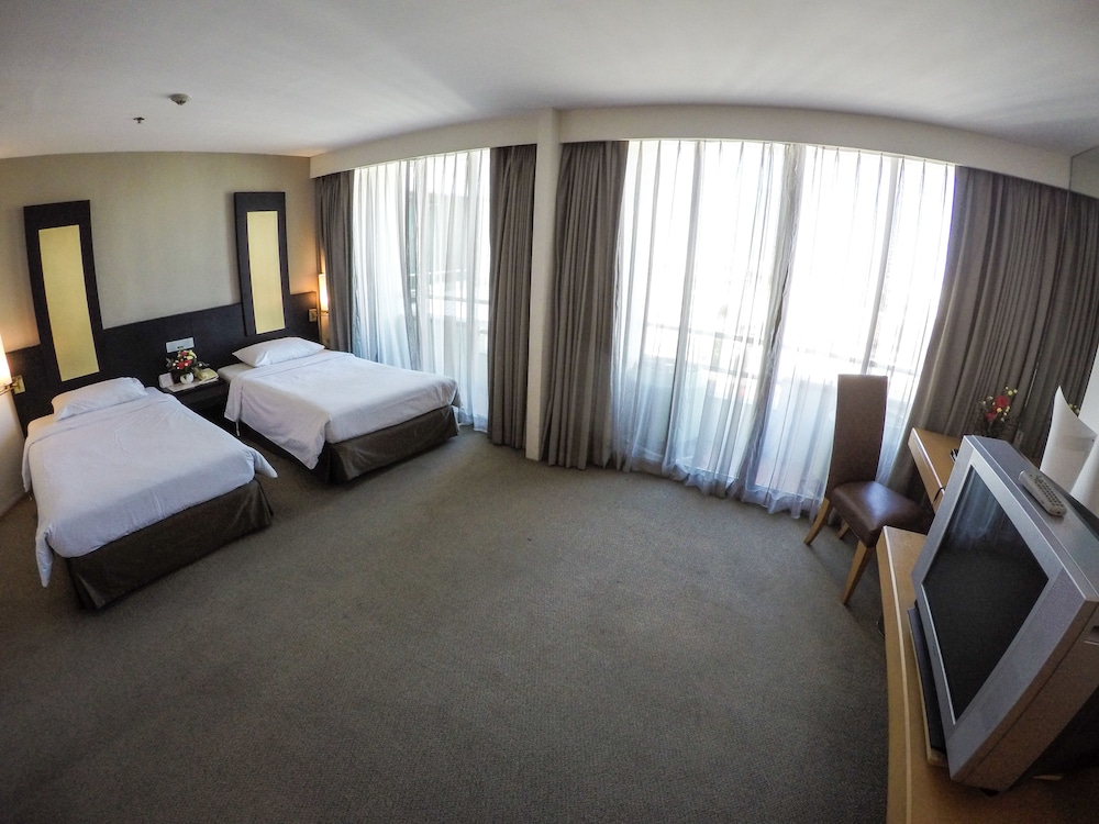 Gold Orchid Bangkok 13/50