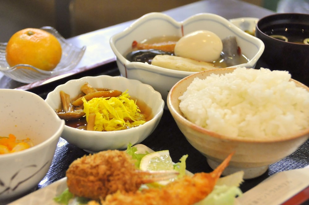 Tendo Central Hotel 28/57