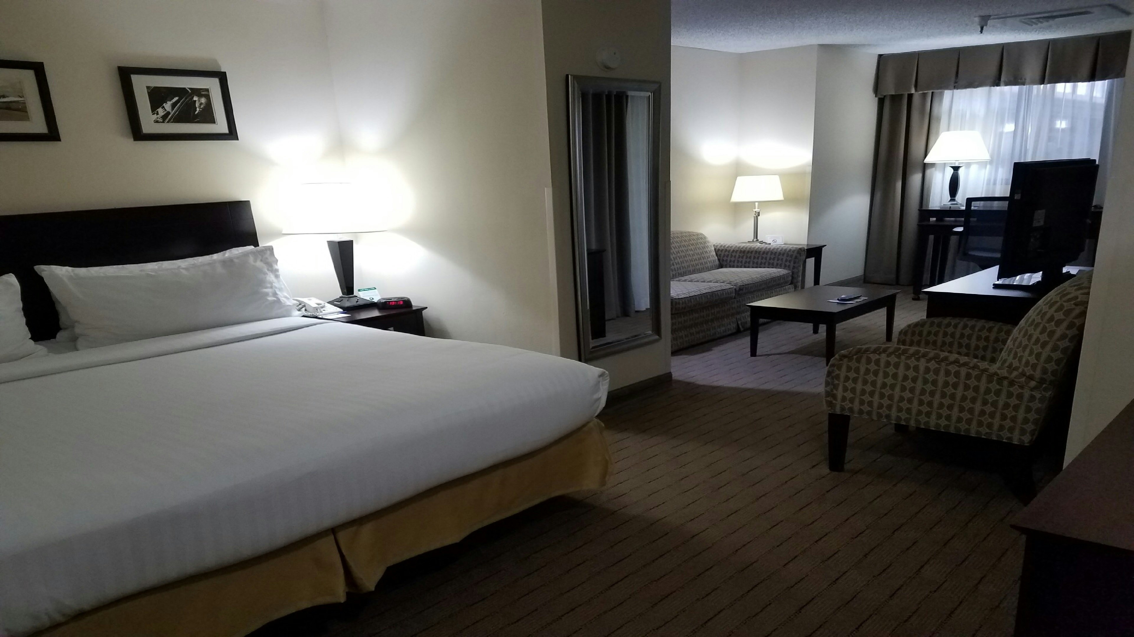 Suite, King Bed