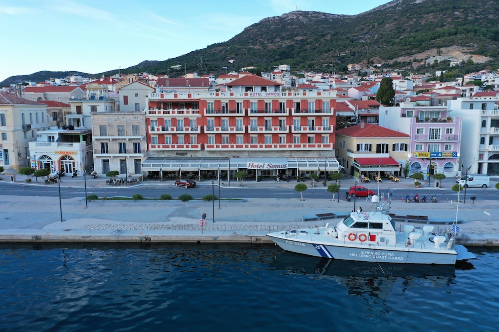 Samos City Hotel 64/69