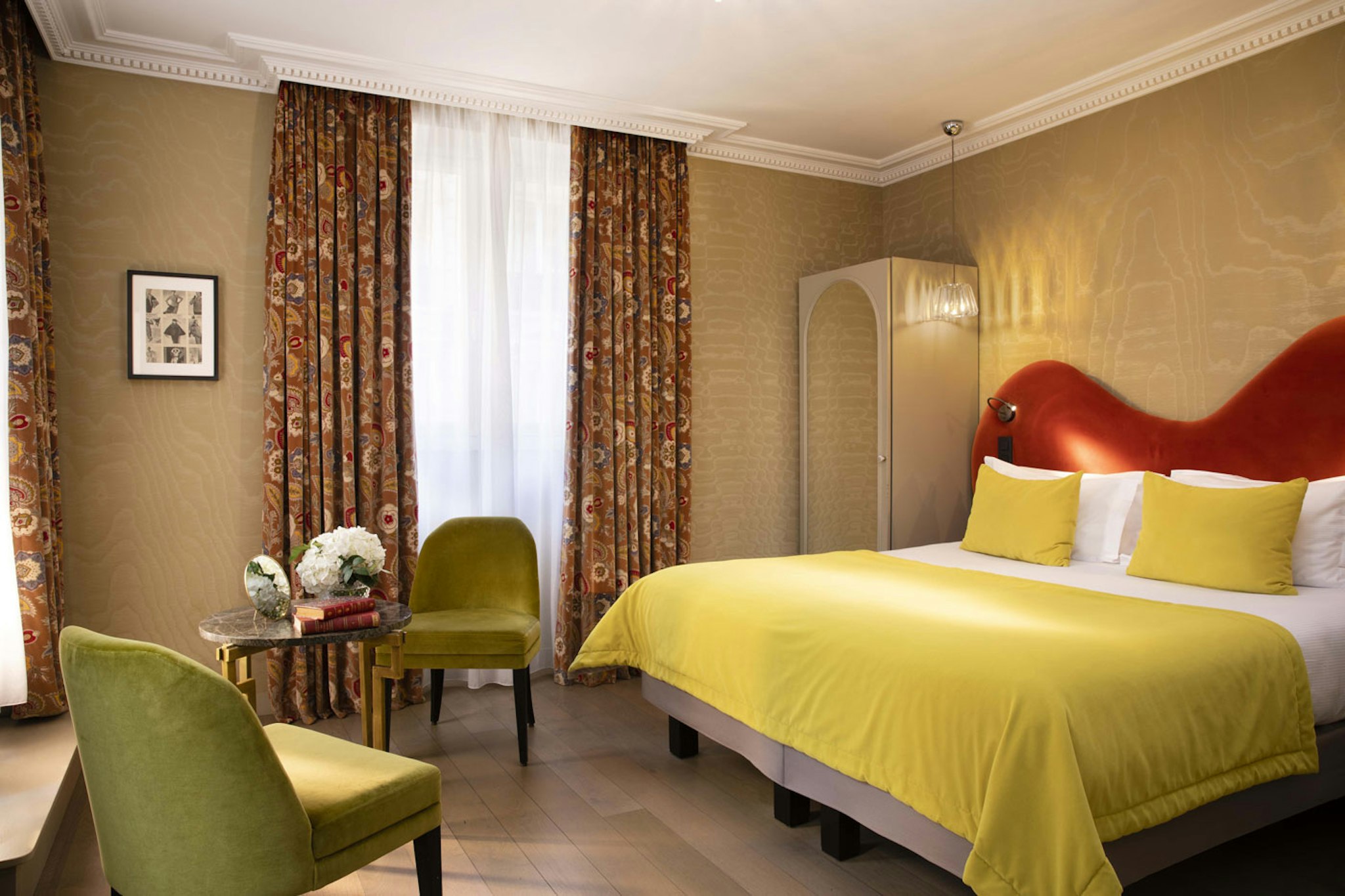 Hotel Monsieur 9/64