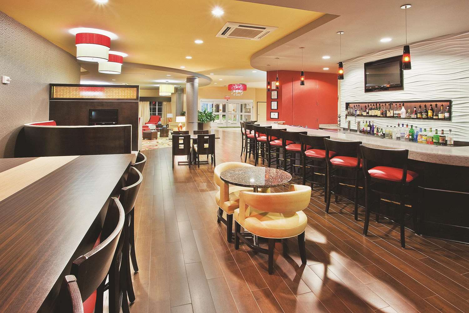 La Quinta Inn & Suites by Wyndham Hinesville - Fort Stewart 39/56