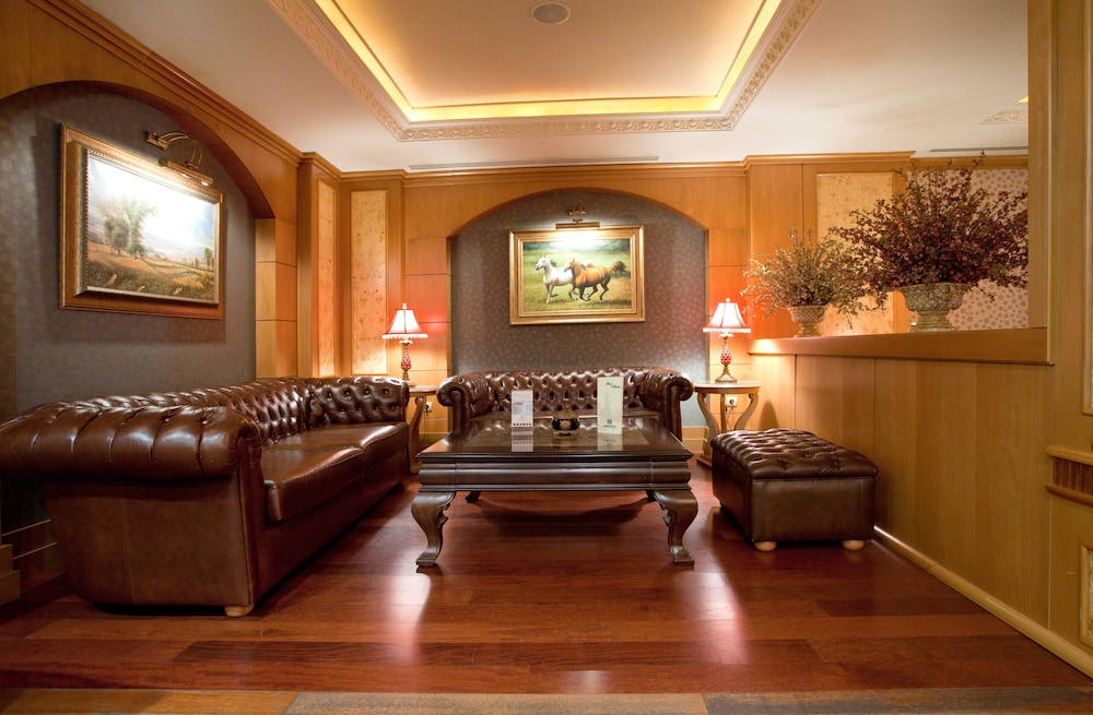 Oran Hotel 41/62