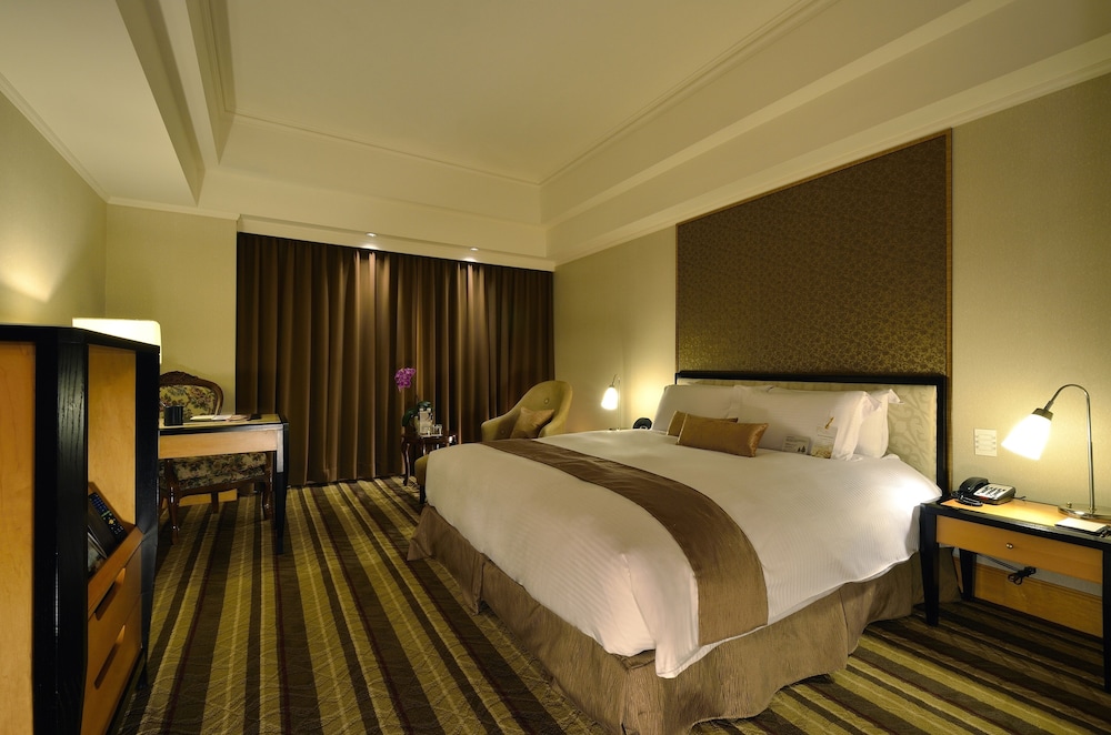 Lees Hotel 15/51