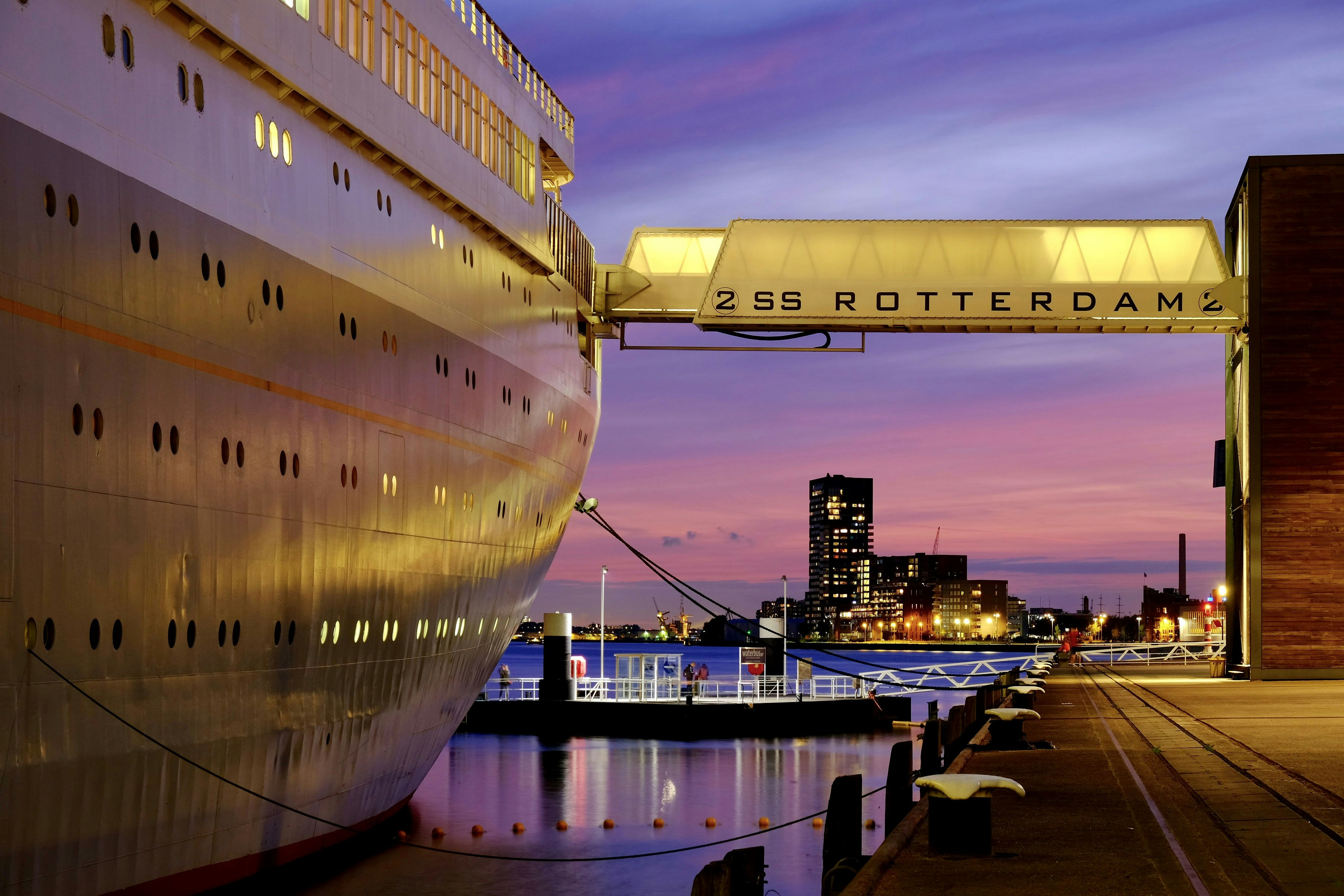 ss Rotterdam 2/47