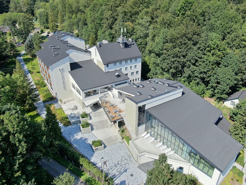 Golden Tulip Magnus Bielsko Biala Bystra 48/50