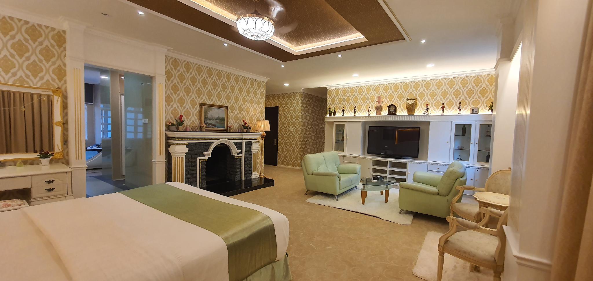 Smurf Inn Homestay 33/77