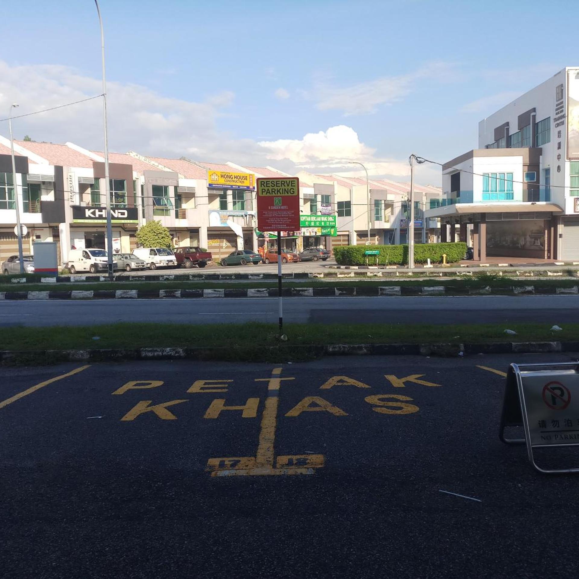 K Garden Hotel Ipoh 48/54