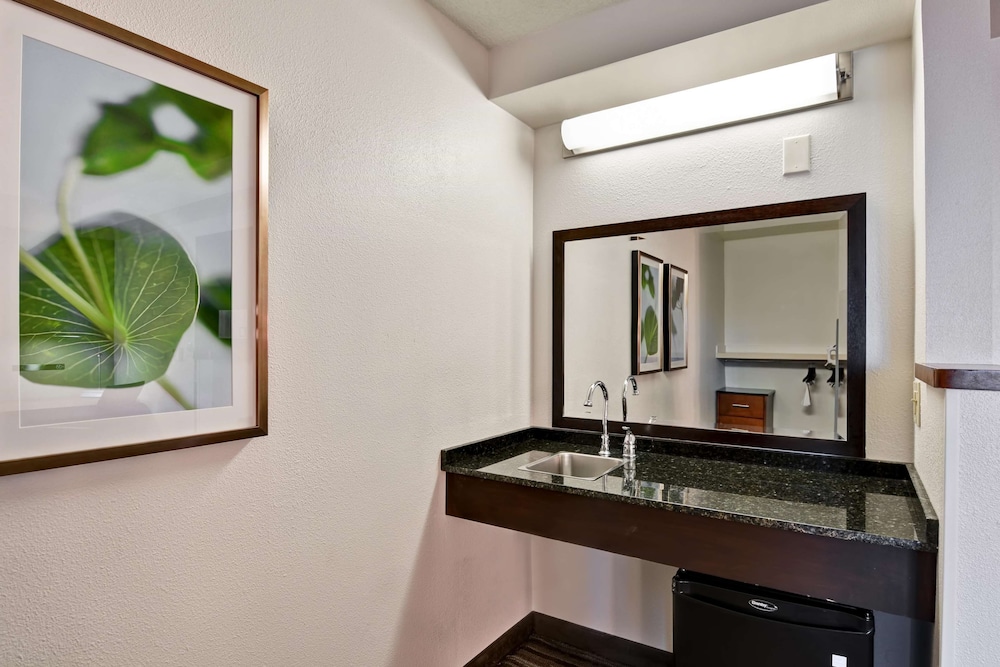 Hyatt Place Memphis Wolfchase Galleria 34/51