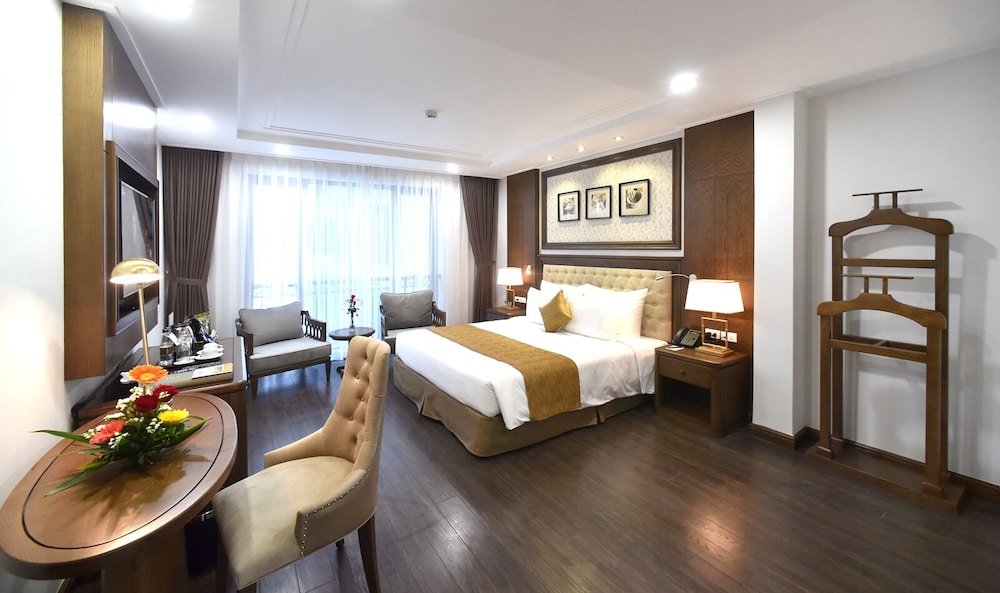 Garco Dragon Hotel 2 10/49