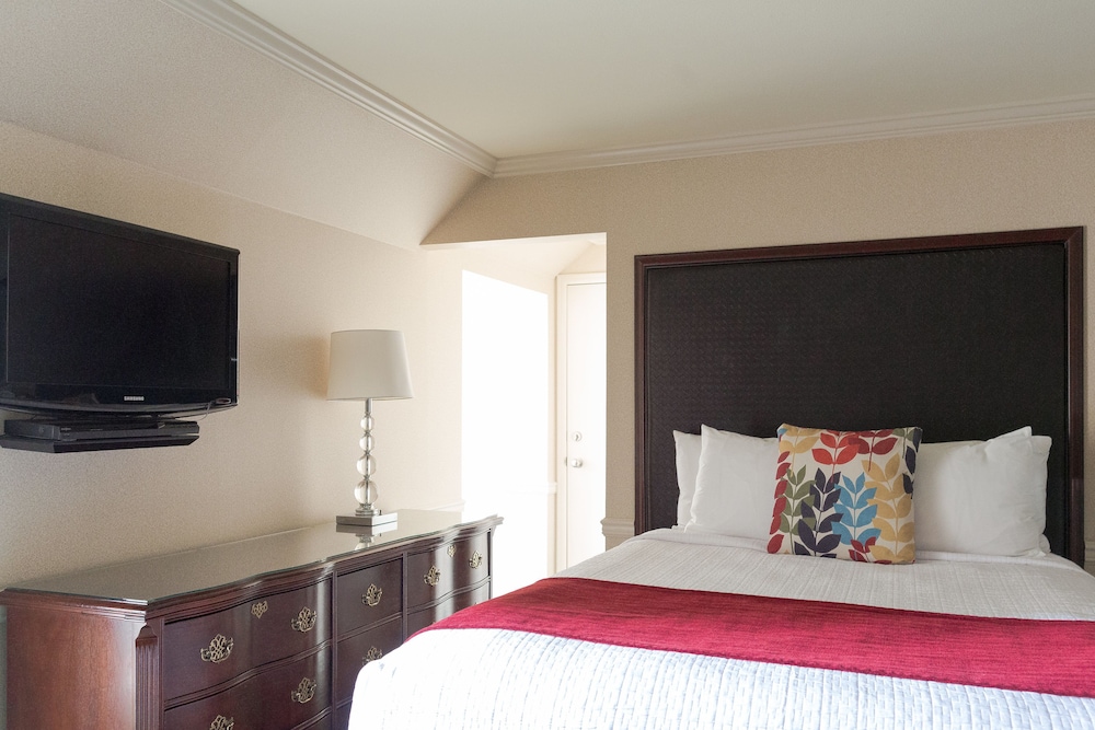 Wingate by Wyndham Bellingham Heritage Inn 5/48