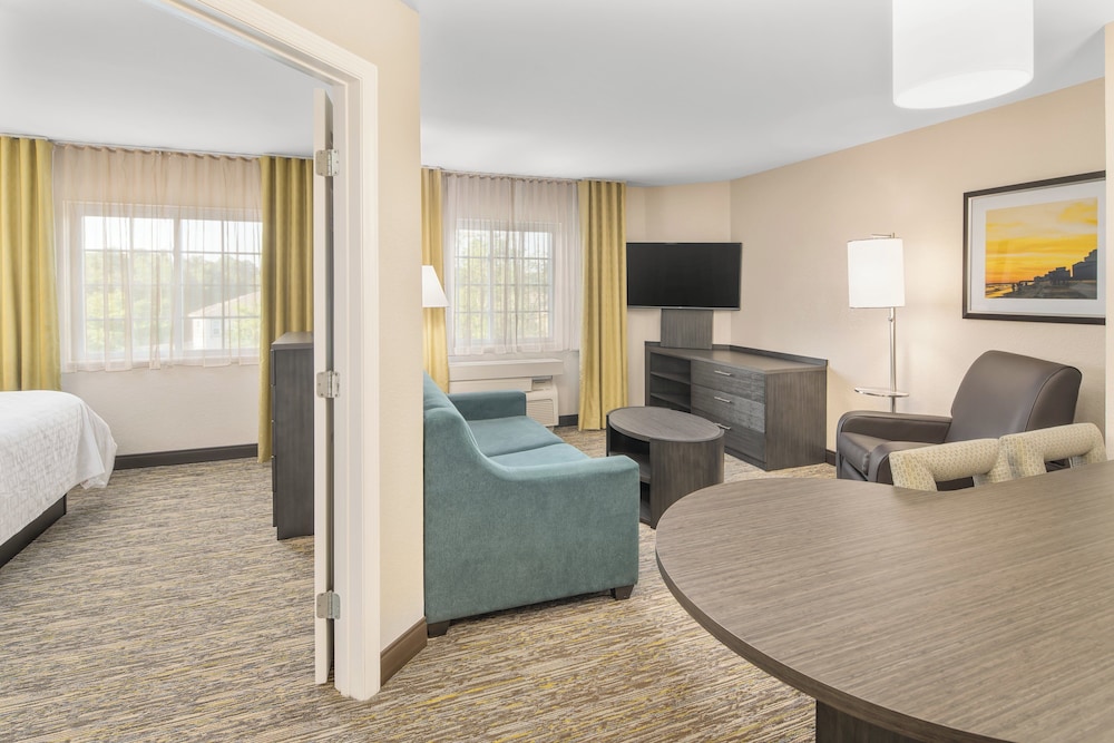 Candlewood Suites Destin Sandestin Area 42/62