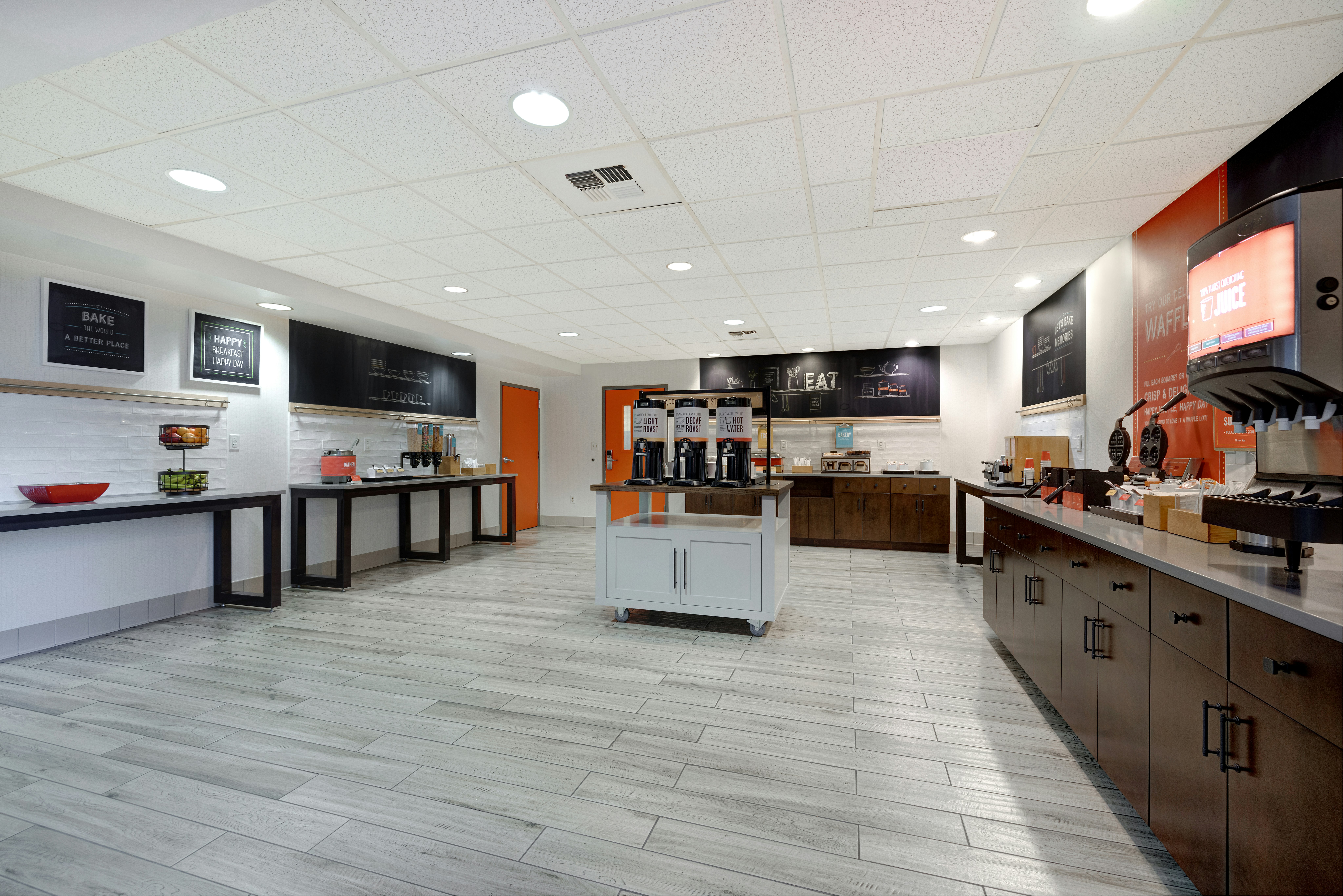 Hampton Inn And Suites Tulare 34/60