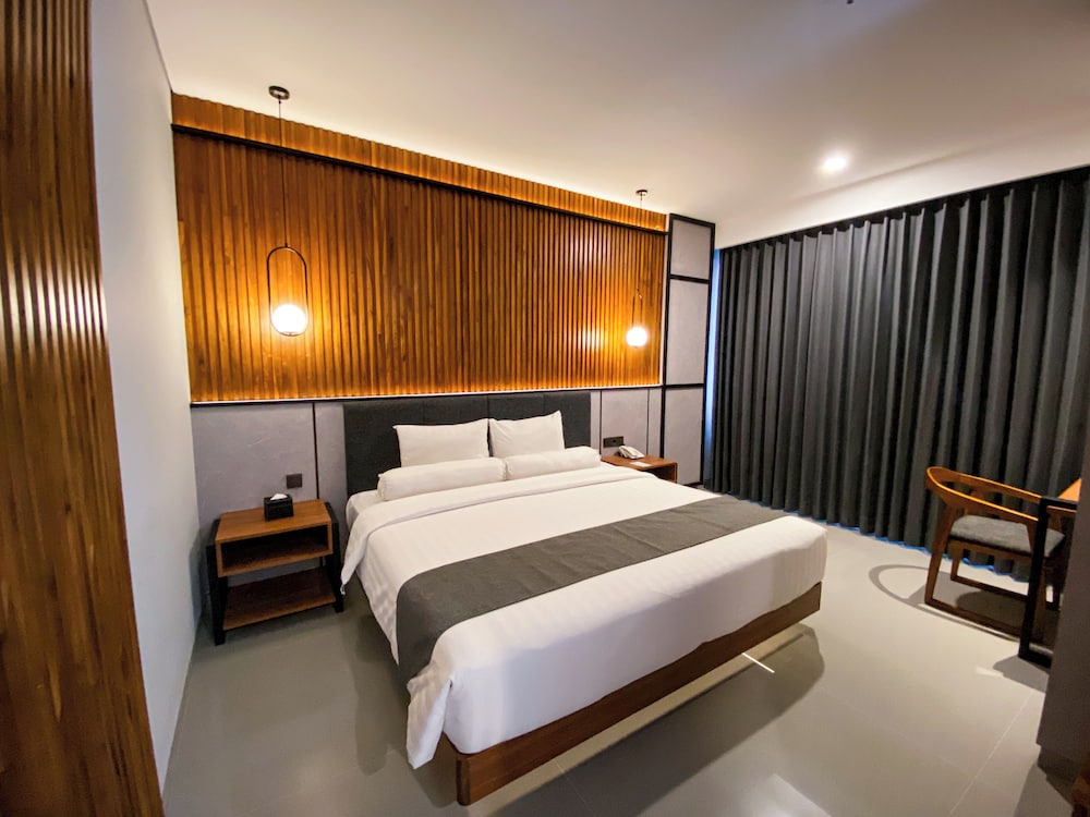 Nata Azana Hotel Ngawi 16/35