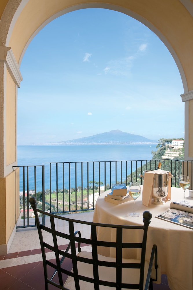 Grand Hotel Angiolieri 78/95