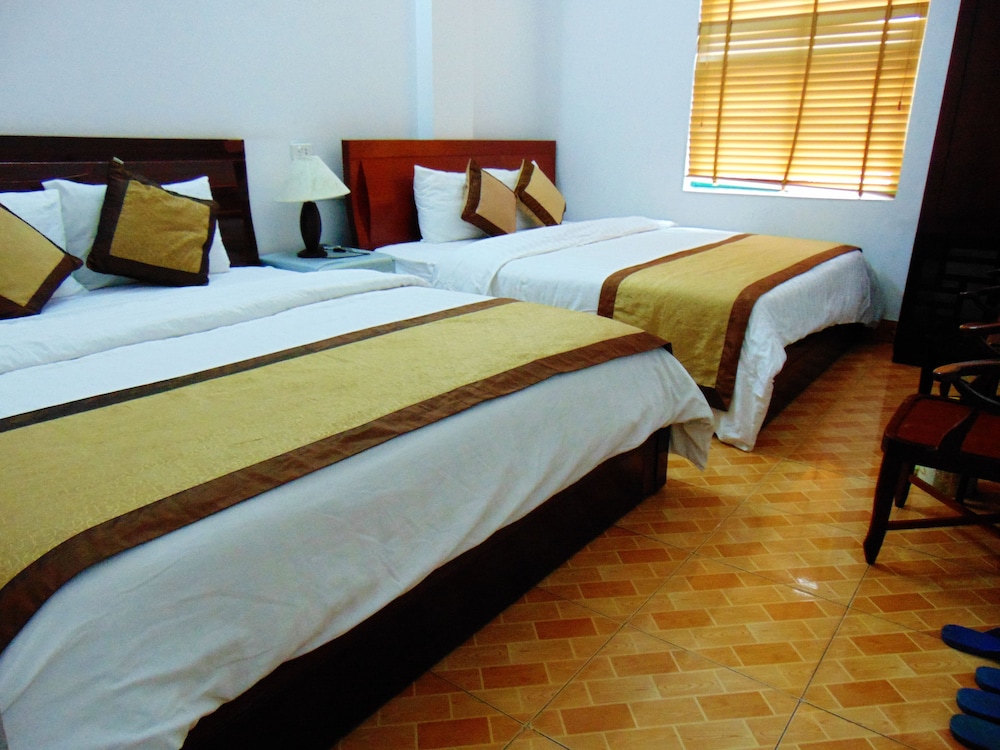 Alex Hotel 23/72