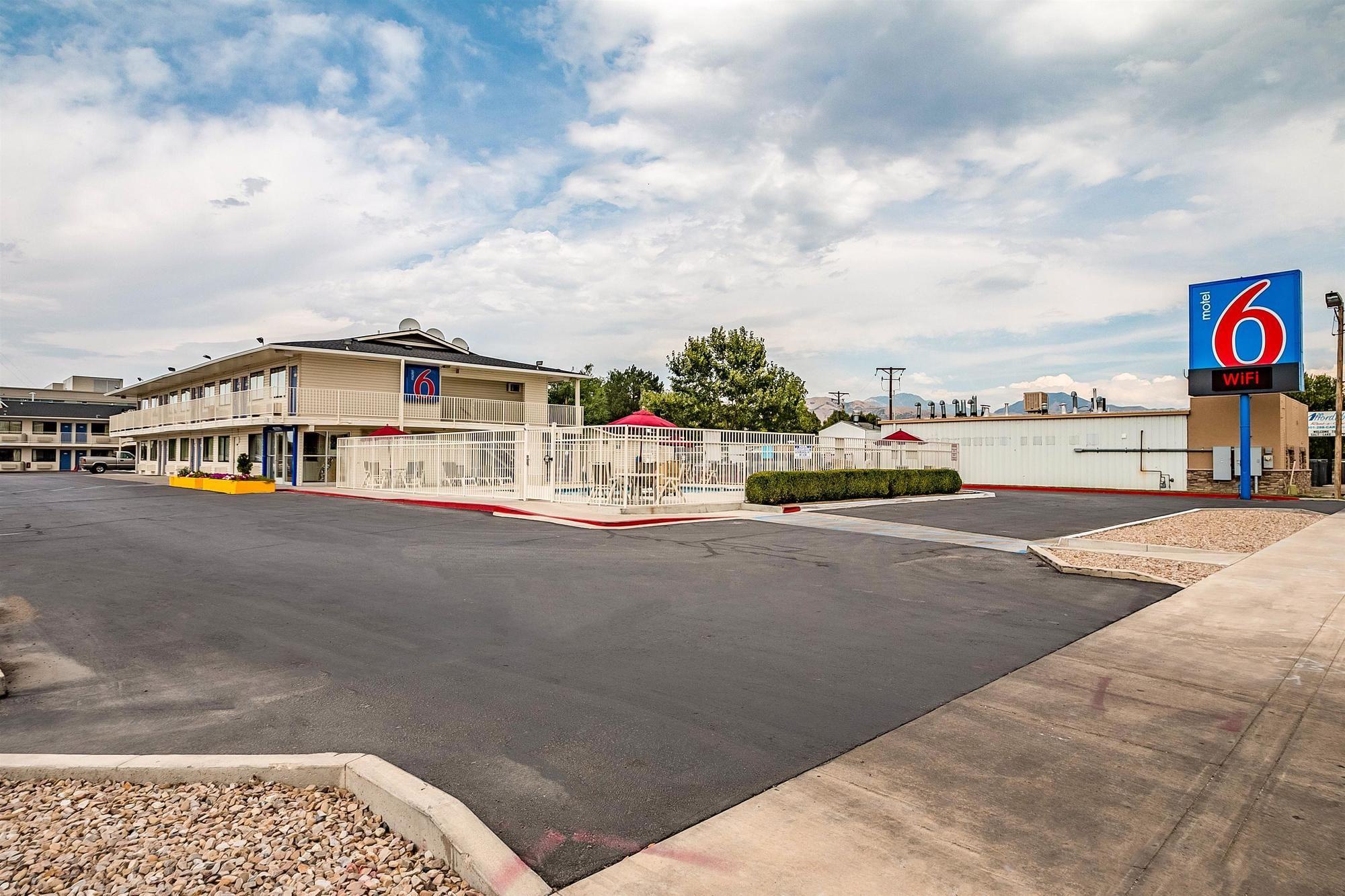 Park Inn by Radisson, Salt Lake City Airport 39/47