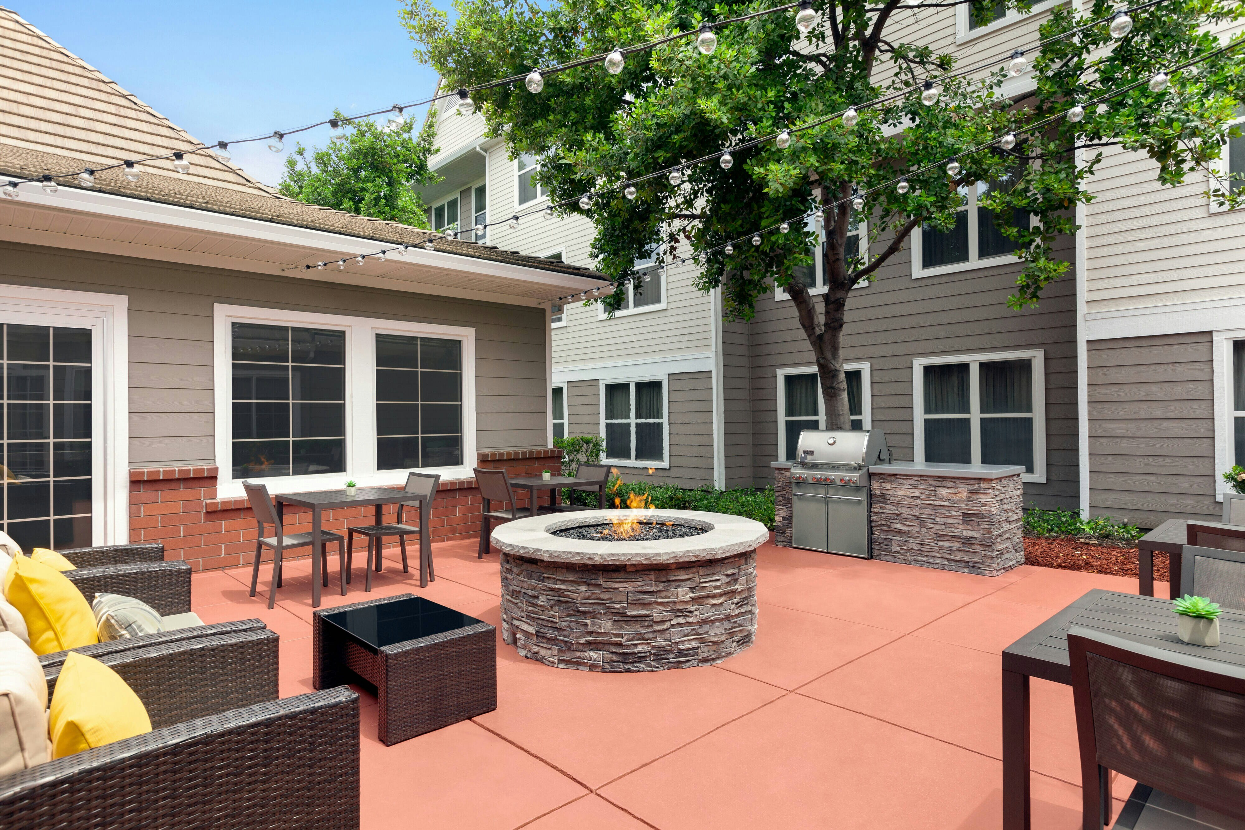 Residence Inn by Marriott Vacaville 30/38