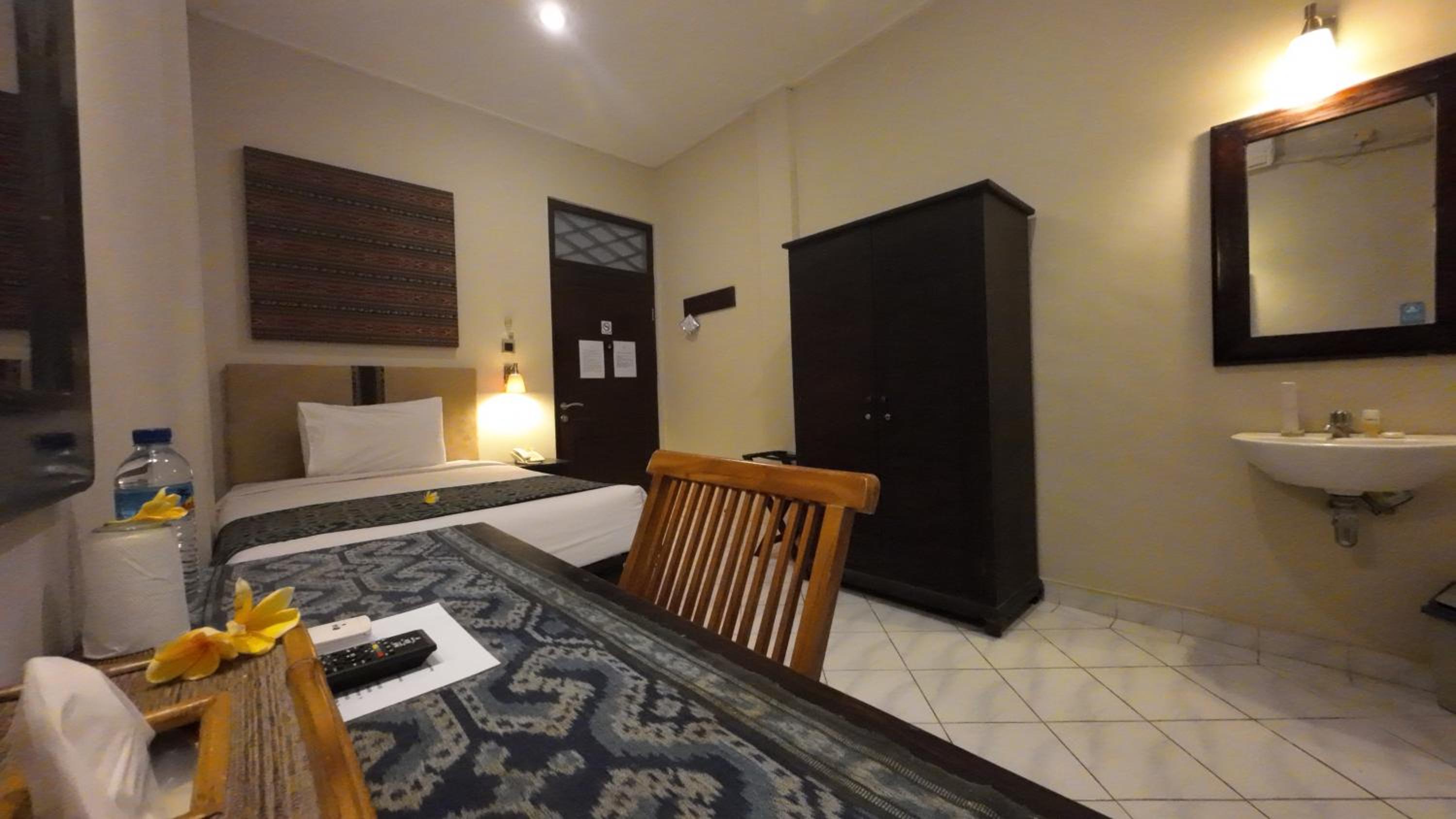 Samawa Transit Hotel 25/50