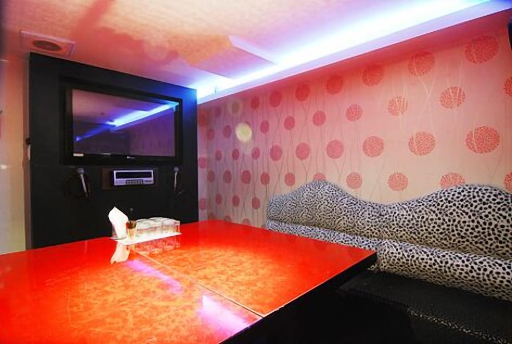 Noblesse Hotel 21/50