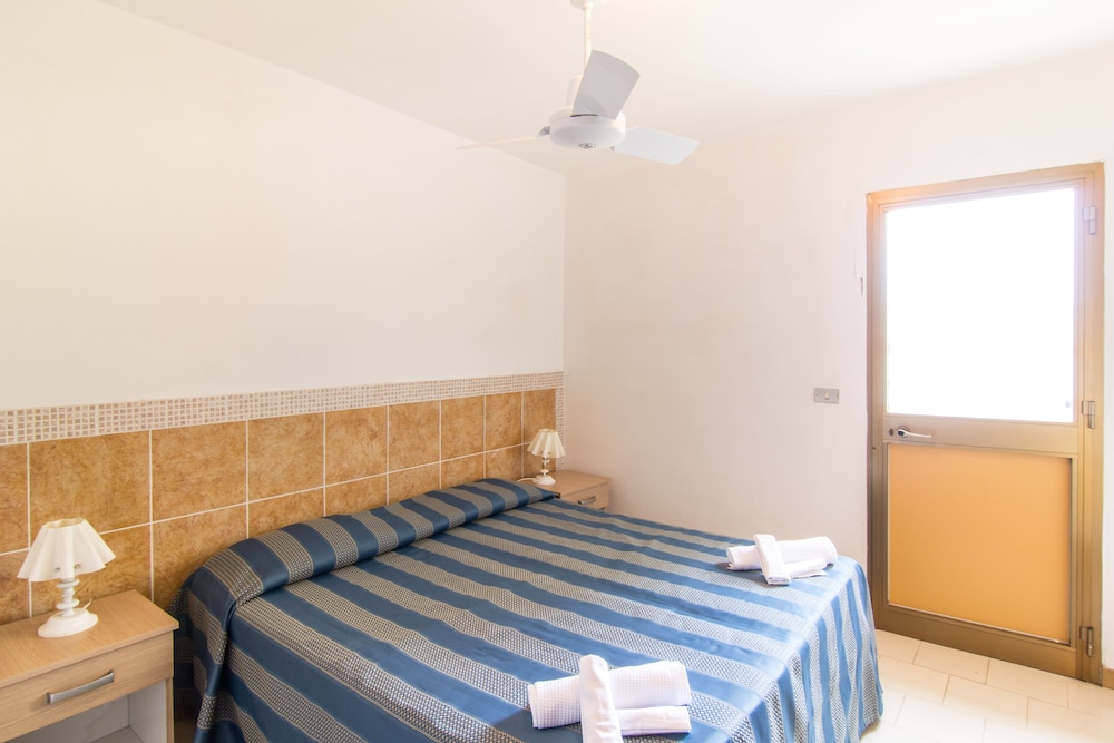 Racar Hotel &amp; Resort 8/45