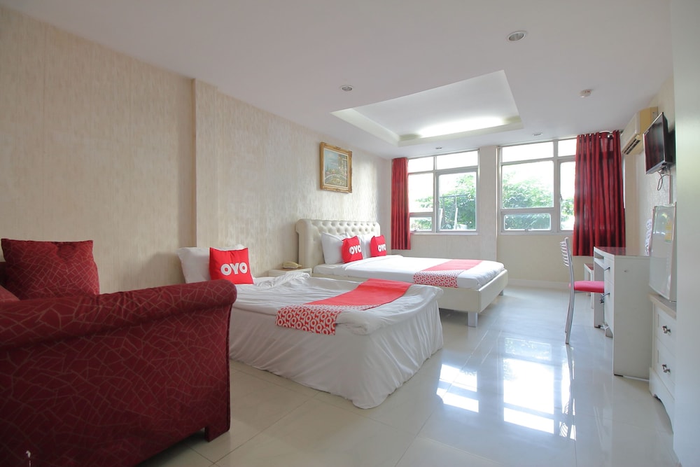 OYO 102 Diamond Residence Silom 20/28