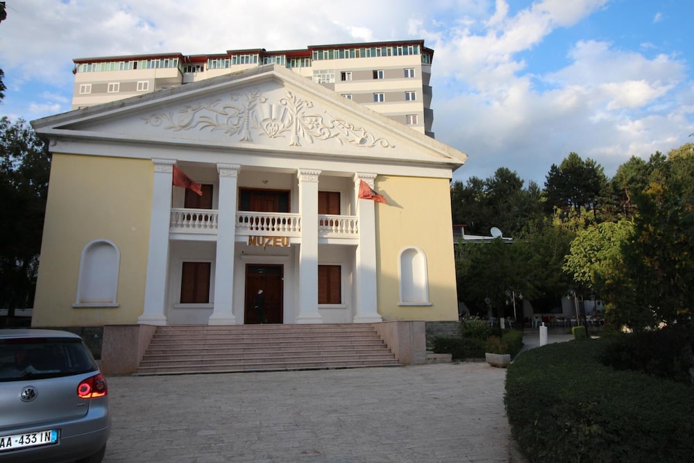 Hotel Piazza 9/50