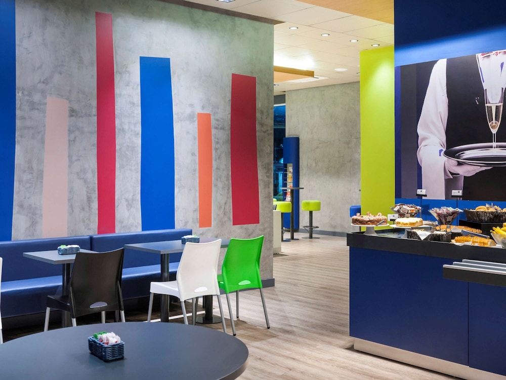Ibis Navegantes Itajai 63/65