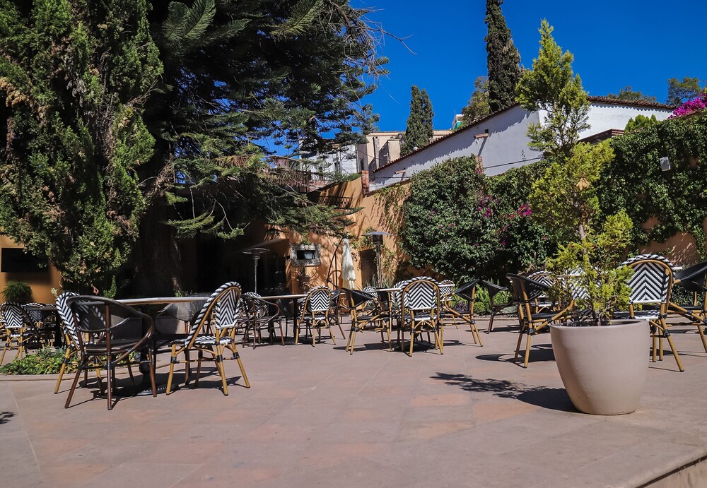 Hotel Boutique Corazon Mexicano 38/40
